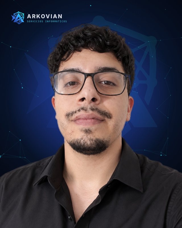 Héctor Castro Sobarzo, especialista en desarrollo web e integración de sistemas de Arkovian