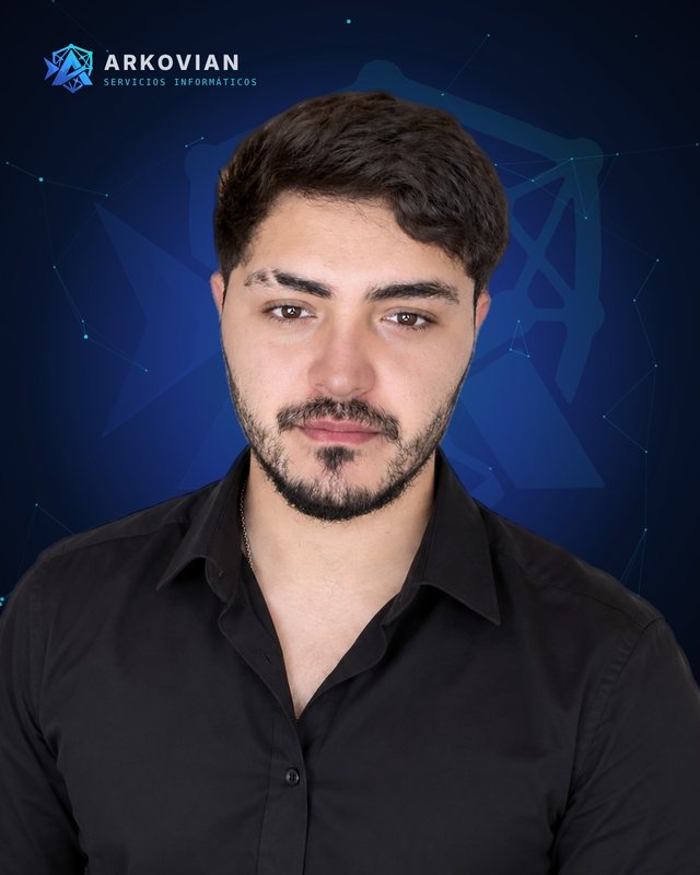 Rafael Rojas Fuentes, analista programador de Arkovian